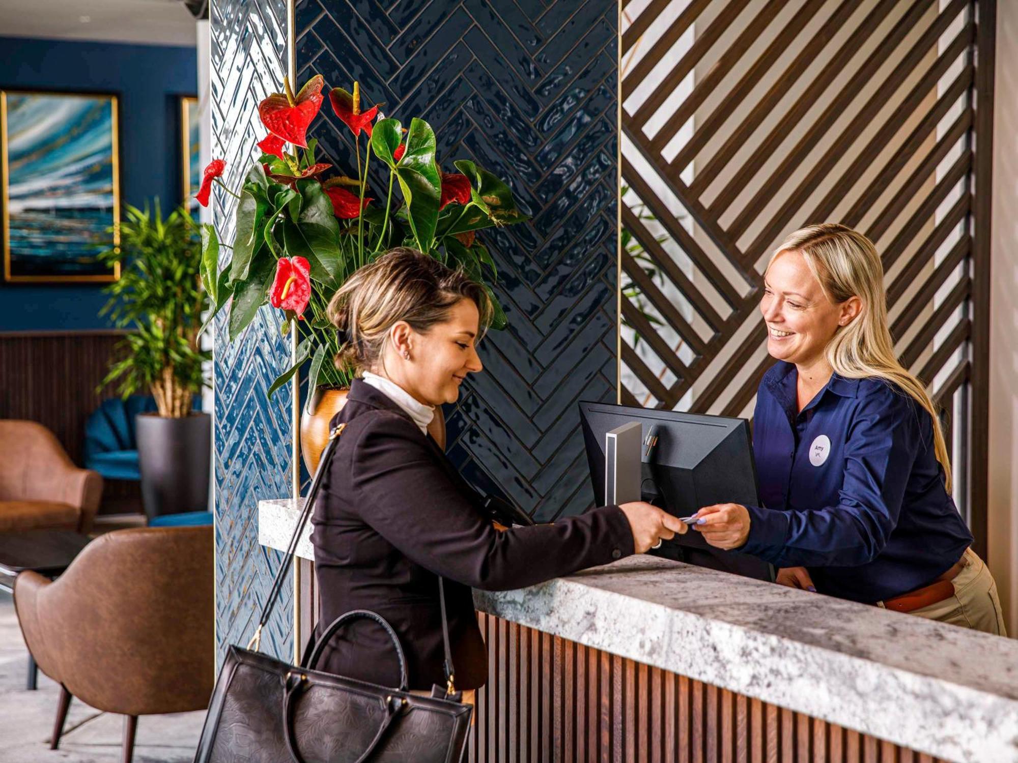 Mercure Paignton Hotel エクステリア 写真